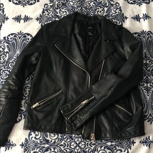 Forever 21 Faux Leather Jacket Size M